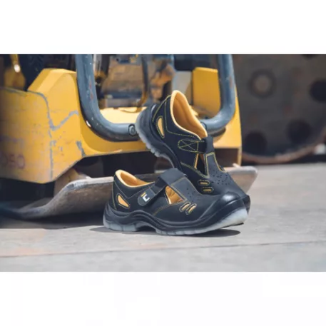 Bk Tpu Mf S1P Src Szandál 36 Fekete