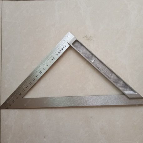 Acélháromszög Talpas 110x110/90°/45°