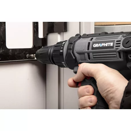 Graphite Fúró-Csavarozó 58G793 300W 10mm Gyorstokmány+Koffer