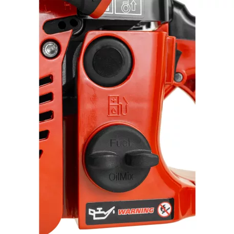 PRAKTIK benzines Láncfűrész 45cc/1,6kw/450mm pg64545