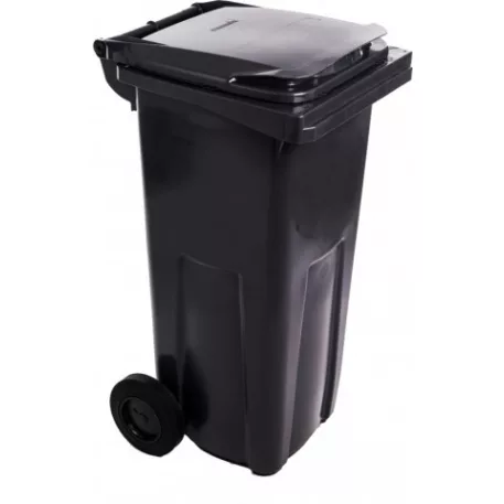 Keré kgumi szemetes kukára