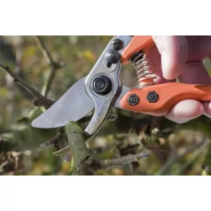   LÖWE 11104 mellévágós metszőolló 21 cm, átmérő 25 mm