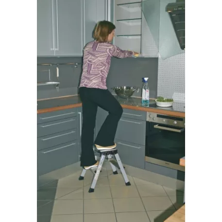 Összecsukható fellépő Treppy Krause 2x2, magasság 0,45 m, súly 2,0 kg