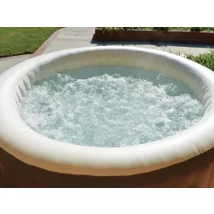 Jacuzzi 4 személyes