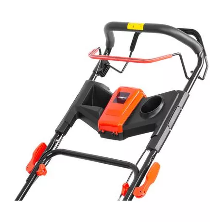 Benzines kerti fűnyíró Strend Pro QL46P-139, 2,4 kW