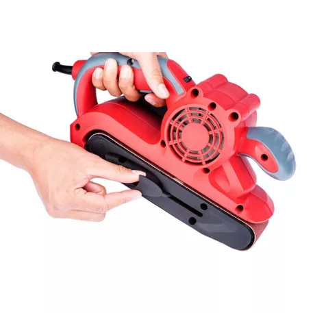 Worcraft BS08-76, 810 W szalagcsiszoló, 75 x 533 mm