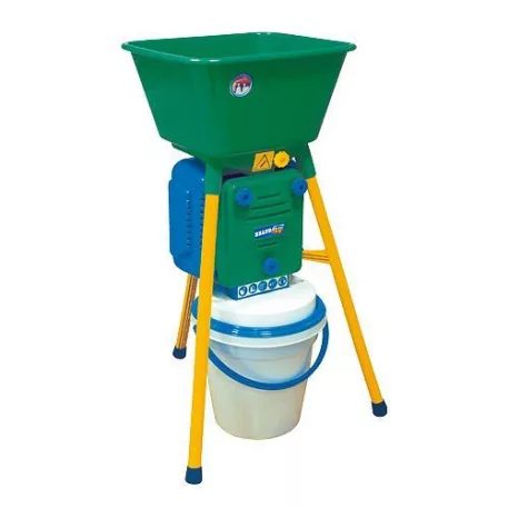 BRAVO 4V daráló, 900W, granulátum 38146 mm